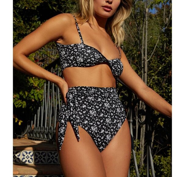 Dippin Daisy Grace High Waisted Bikini Bottom - Picture 3 of 8